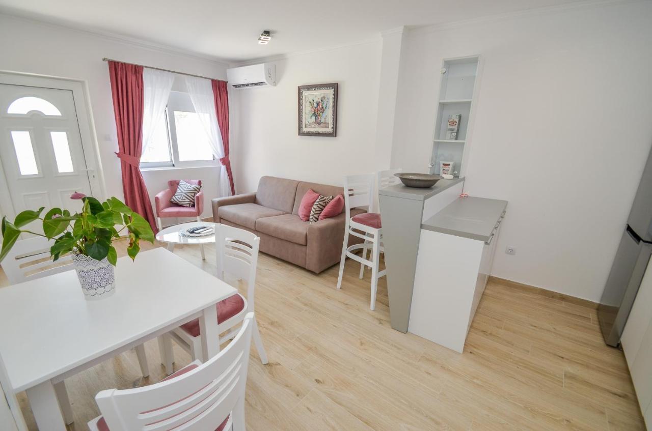 Prčanj Seafront Apartment Vujovic מראה חיצוני תמונה