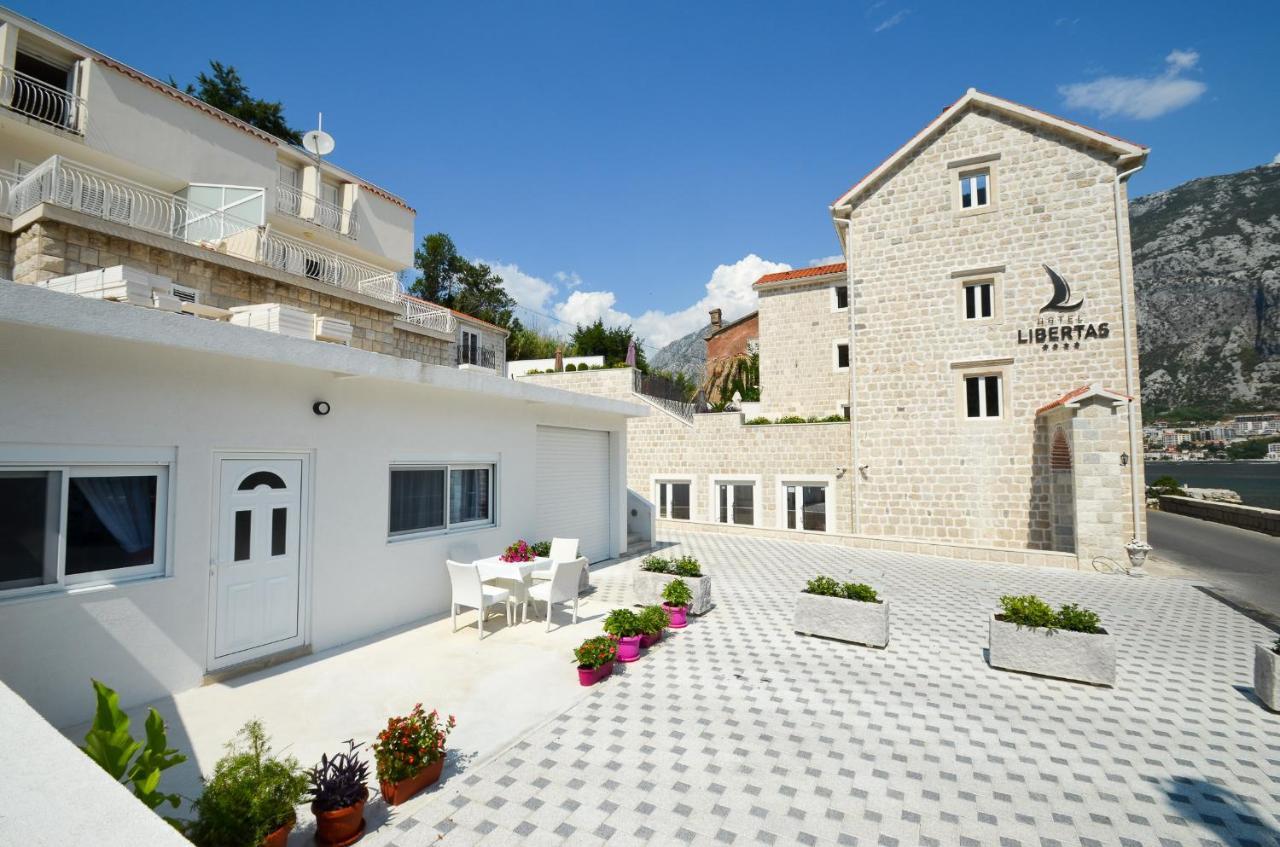 Prčanj Seafront Apartment Vujovic מראה חיצוני תמונה