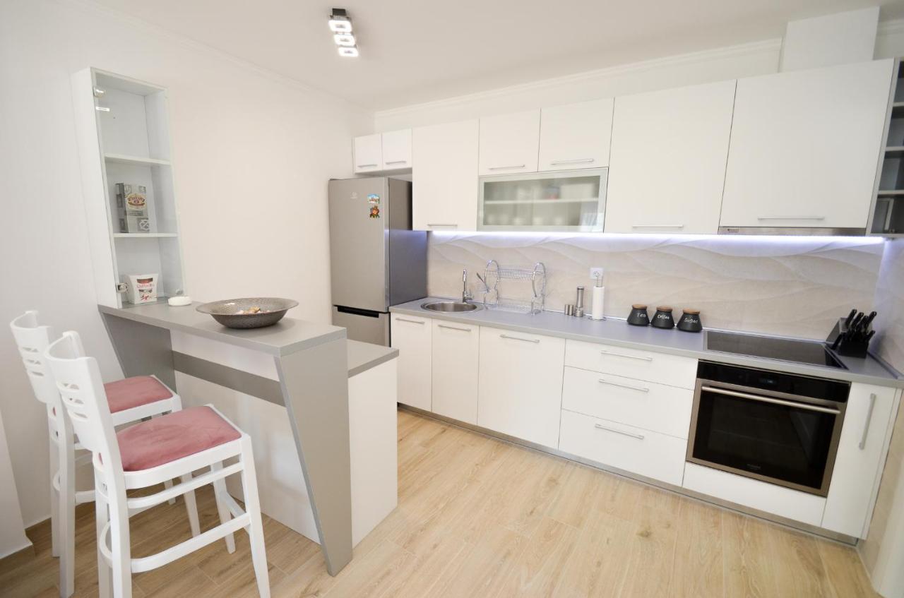Prčanj Seafront Apartment Vujovic מראה חיצוני תמונה