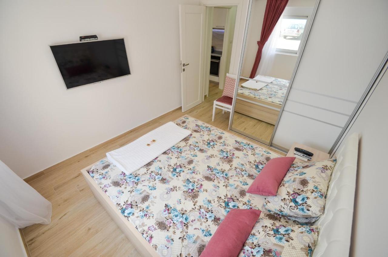 Prčanj Seafront Apartment Vujovic מראה חיצוני תמונה